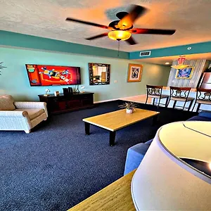 Apartment Vacation In Comfort And Luxury - 1br Direct Oceanfront - Wyndham Ocean Walk -1302, Daytona Beach